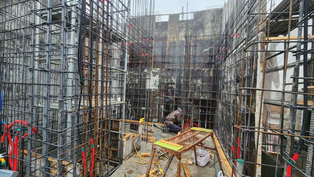 논현동 근린생활시설 6층 벽체 거푸집