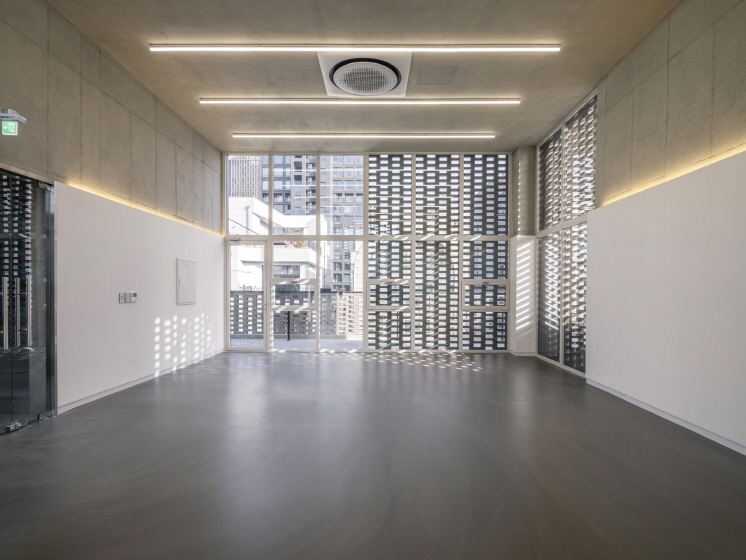 논현동 근린생활시설